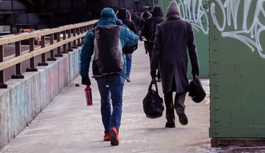 スマホをわざと遠ざけた1週間で気づいたこと