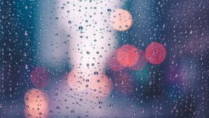 雨粒の窓