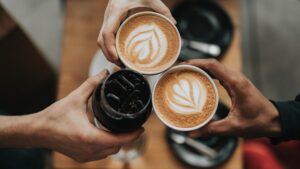 朝のコーヒーと手帳